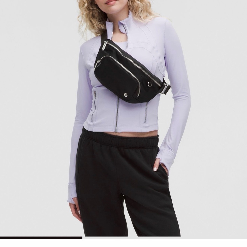 lululemon athletica brown walnut crunch with gold Belt Bag XL - Picture 4 of 9